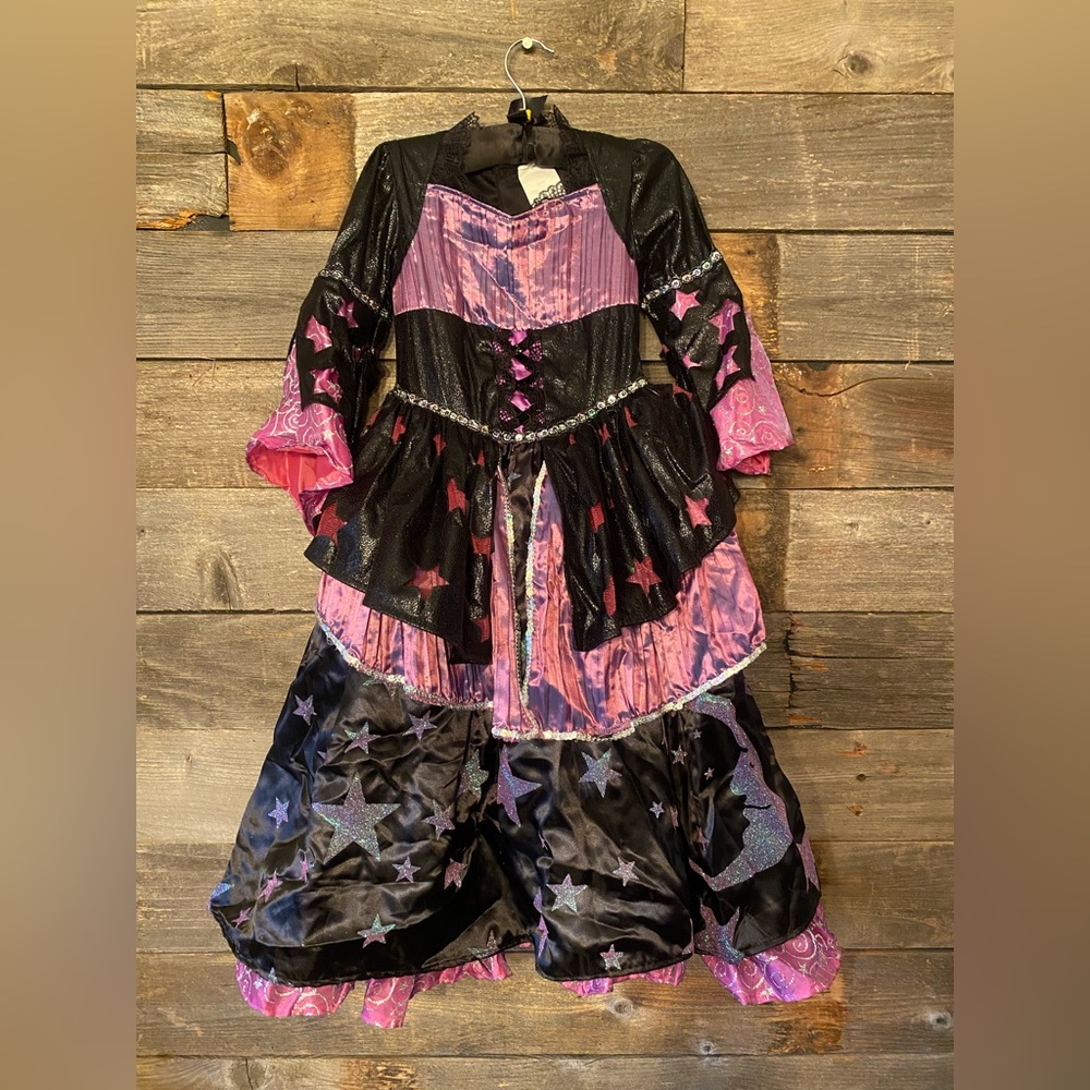 Deluxe girls witch costume Halloween costume size 4-6